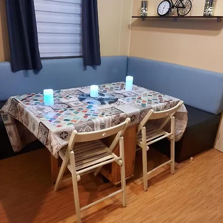 Aldeamento Turístico Mobil Home Tout Equipe